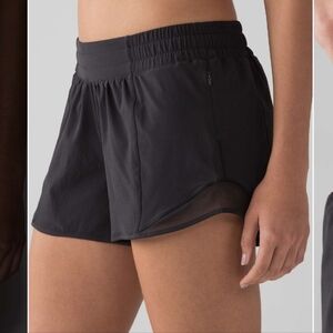 Lululemon Hotty Hot Short II *Long 4" Black Size 10 Tall 10T W7AGTT